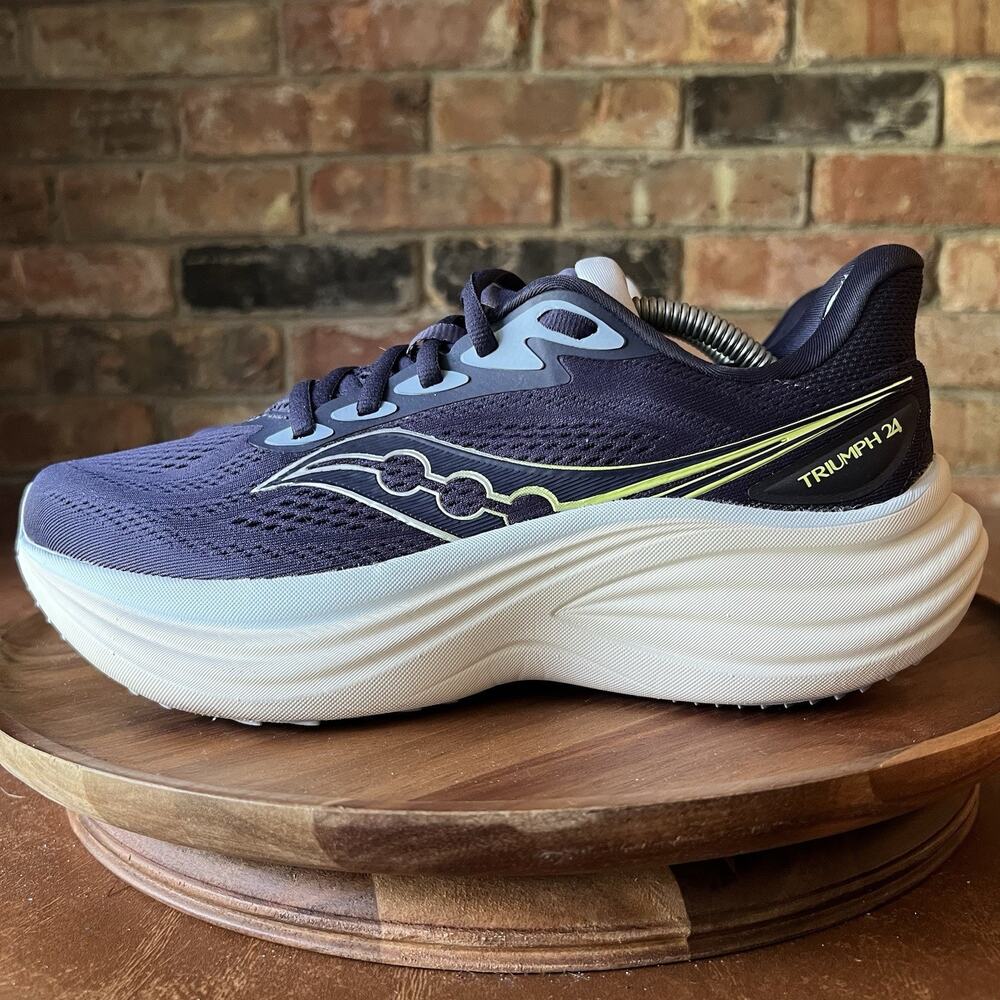 Saucony Triumph 24 Women's Size 8 Blue Cushioned Running Shoes Sneakers